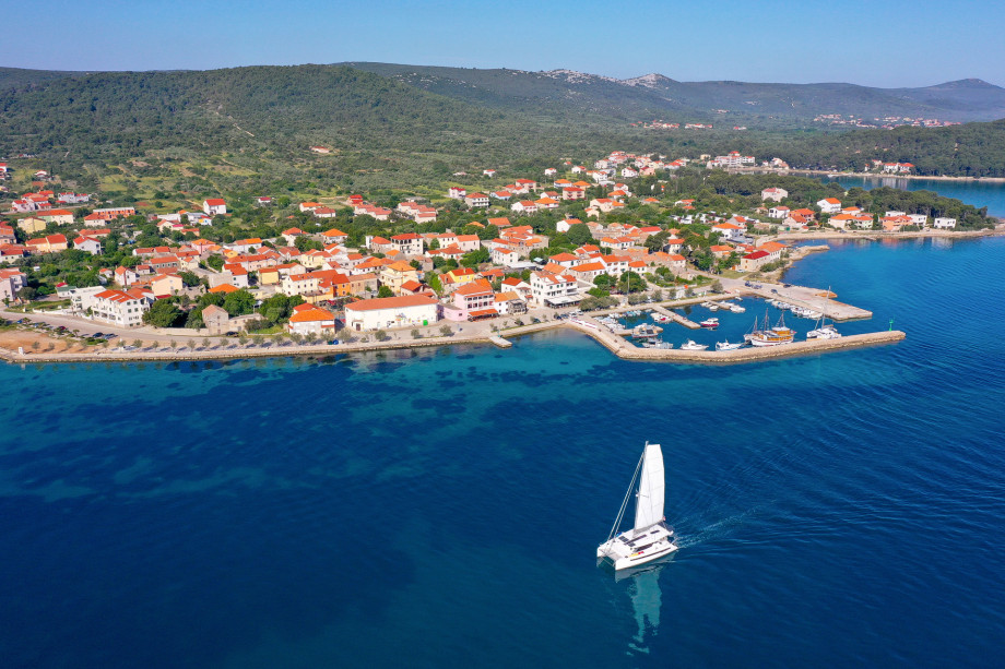 Papa`s Court Villa II