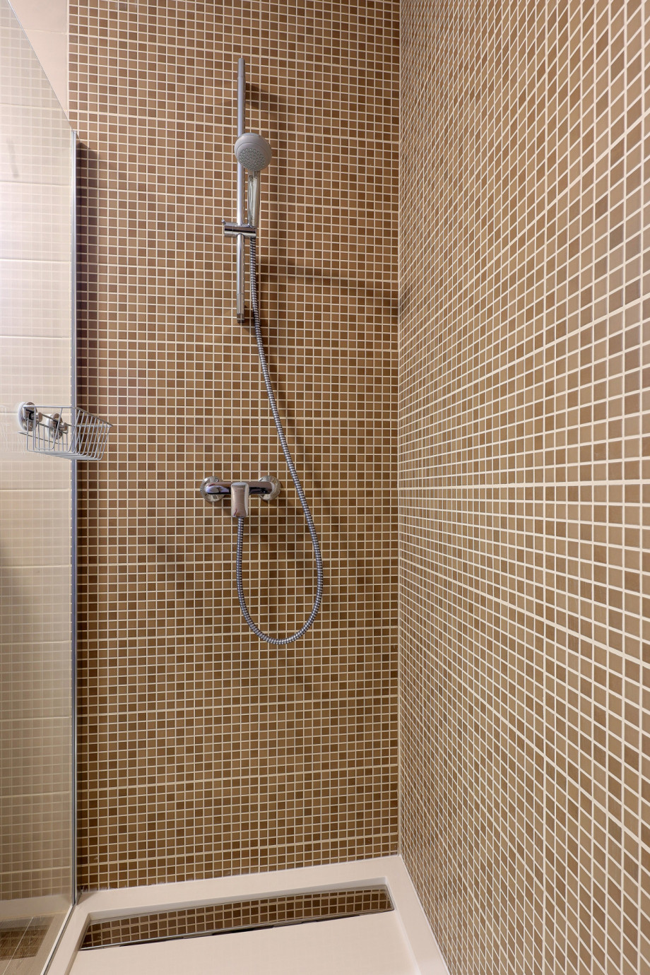 Papa`s Court Villa II