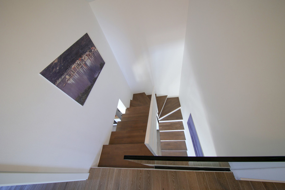 Papa`s Court Villa II