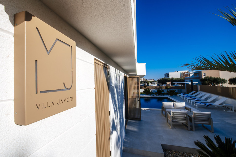 VILLA JAVORI