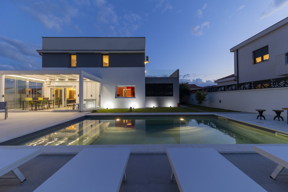 VILLA ALBA FAMILIY HOME