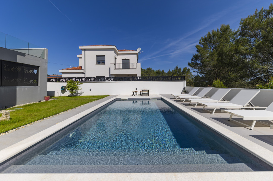 VILLA ALBA FAMILIY HOME