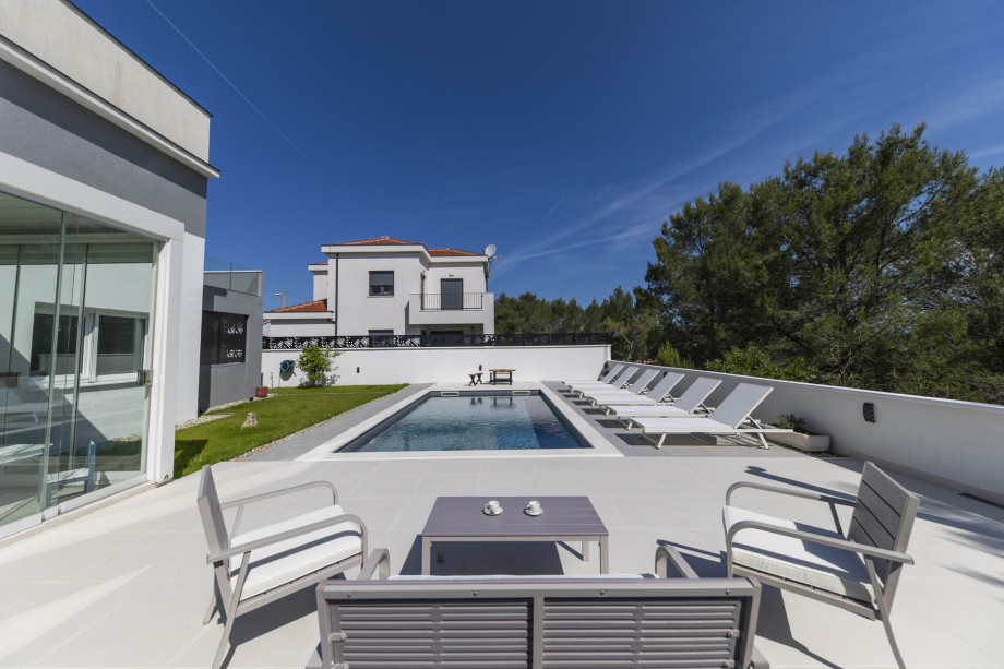 VILLA ALBA FAMILIY HOME