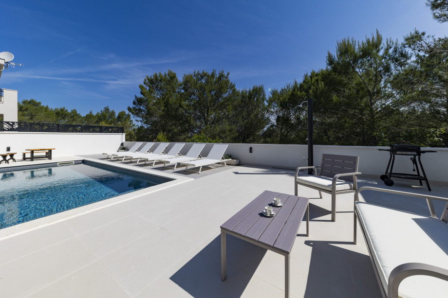 VILLA ALBA FAMILIY HOME