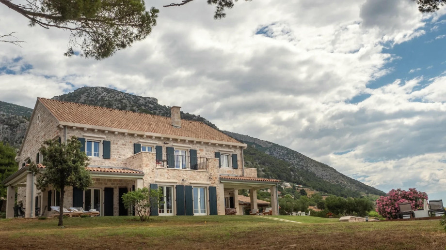 VILLA AZURE BRAČ