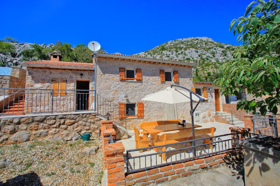 Villa Stone Horizon Paklenica