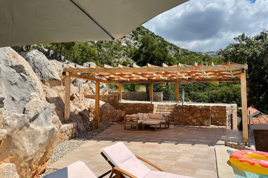 Villa Stone Horizon Paklenica