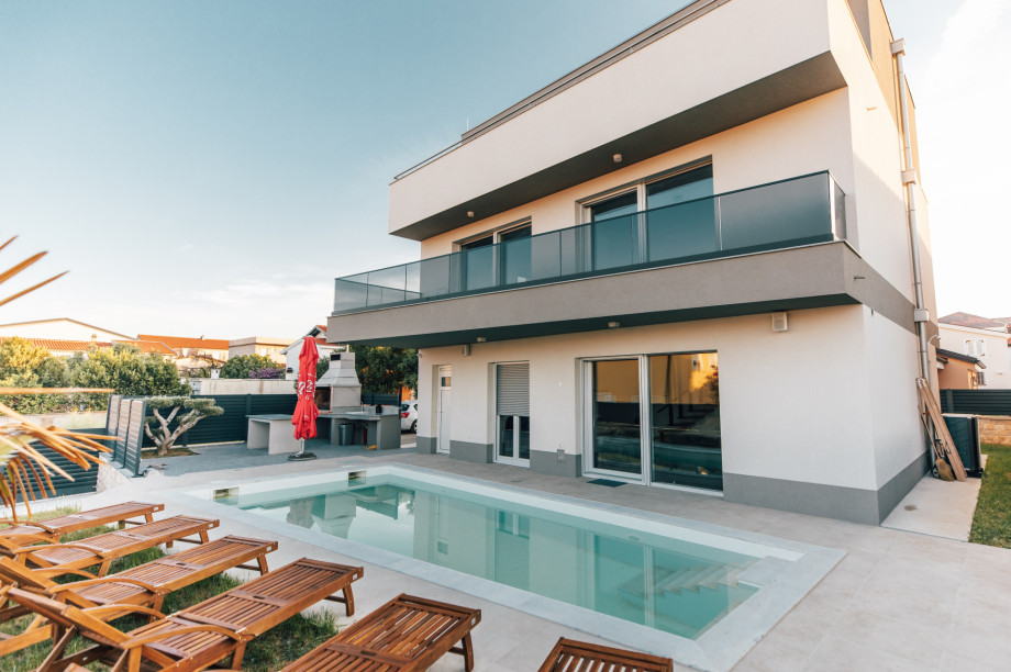 Villa Aura Vir