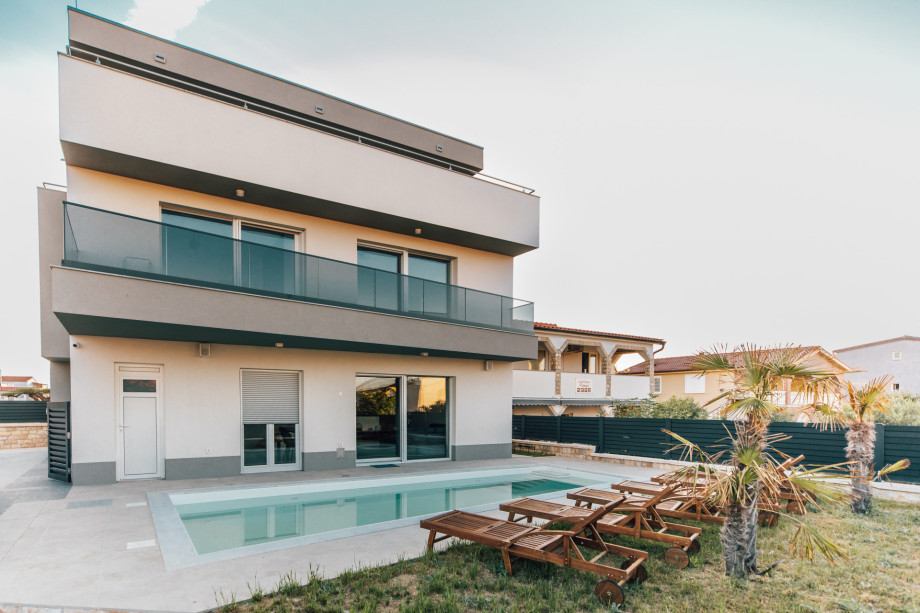 Villa Aura Vir