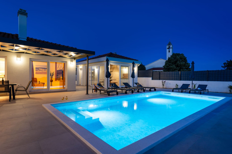 Villa Selmeni